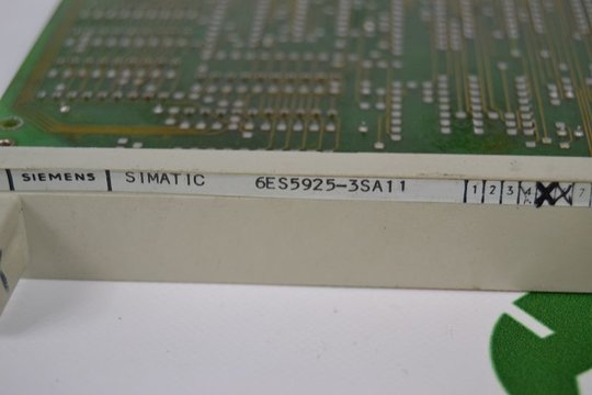 SIEMENS SIMATIC S5 Central Processing Unit 6ES5925-3SA11 6ES5 925-3SA11