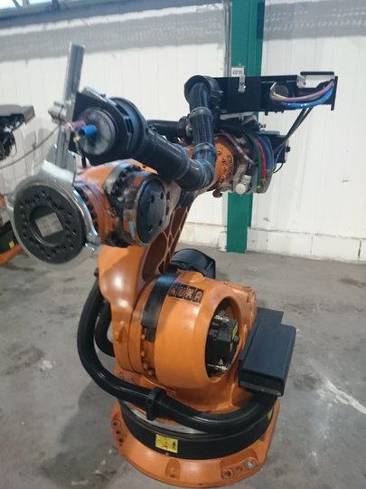 Kuka Kr210l150 03 04 Industrieroboter Roboter Industry Robot