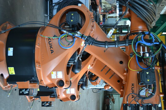 KUKA Industry-Robot KR360 R2830 Fortec + Electronic Cabinet + Teachpendant