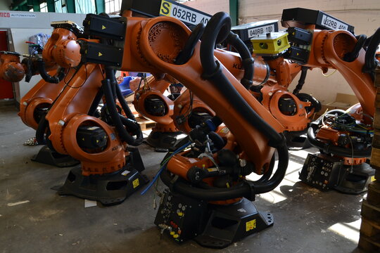 KUKA Industry-Robot KR150 R3100 Prime + Electronic Cabinet + Teachpendant