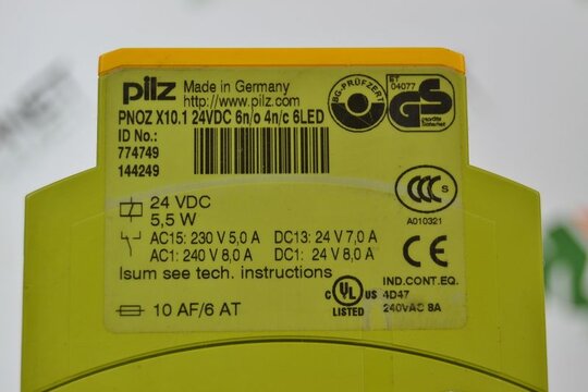 PILZ PNOZ X10.1 24VDC 6WO 4WC 6LED