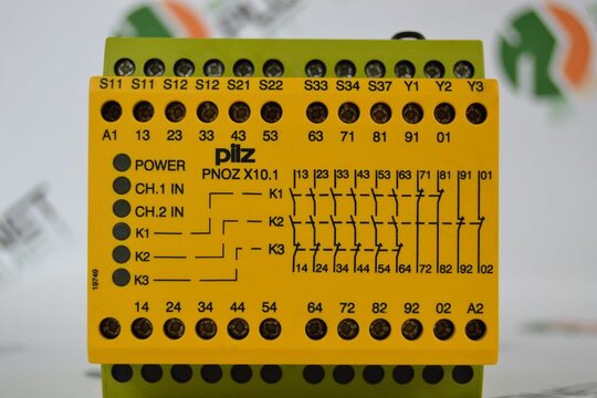 PILZ PNOZ X10.1 24VDC 6WO 4WC 6LED