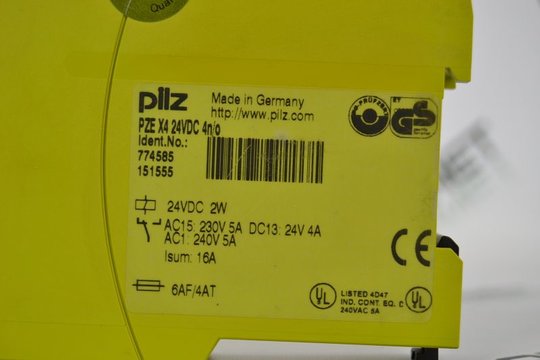 PILZ PZE X4 24VDC (774585/151555)