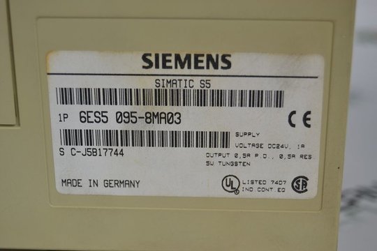 SIEMENS SIMATIC S5-95U CPU 6ES5095-8MA03 6ES5 095-8MA03