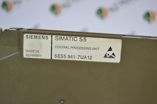 SIEMENS SIMATIC S5-115U CPU941 6ES5941-7UA12 6ES5 941-7UA12