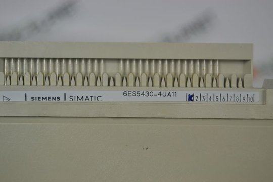 SIEMENS SIMATIC S5 Digital Input 6ES5430-4UA11 6ES5 430-4UA11 OVP